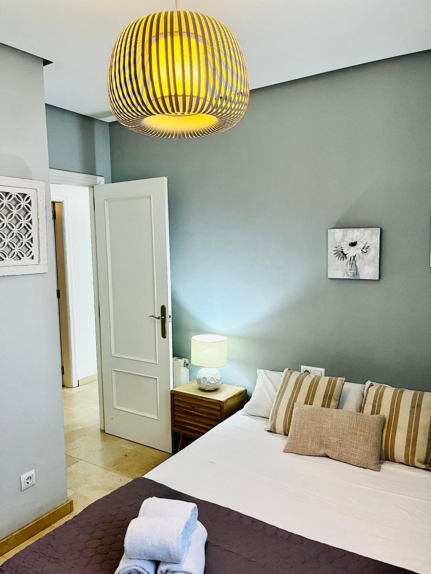 Апартаменты Travel Habitat Atico Calle Comedias Валенсия Экстерьер фото